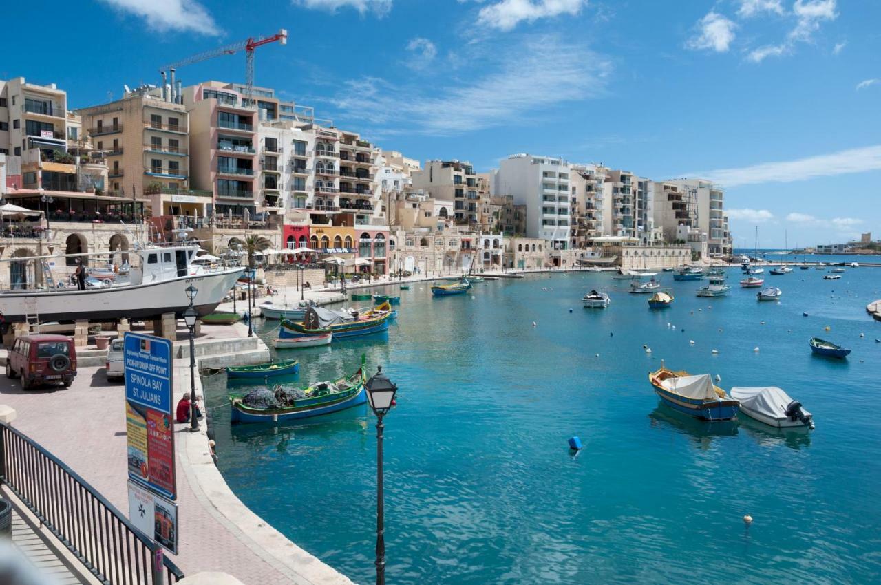 Stylish 2 Bedroom Apartment In An Amazing Location Sliema Esterno foto